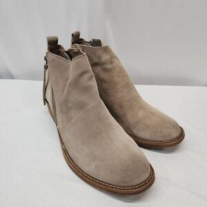 Dolce Vita Sibil DK Taupe Suede Zip Closure Ankle Bootie Size 9.5